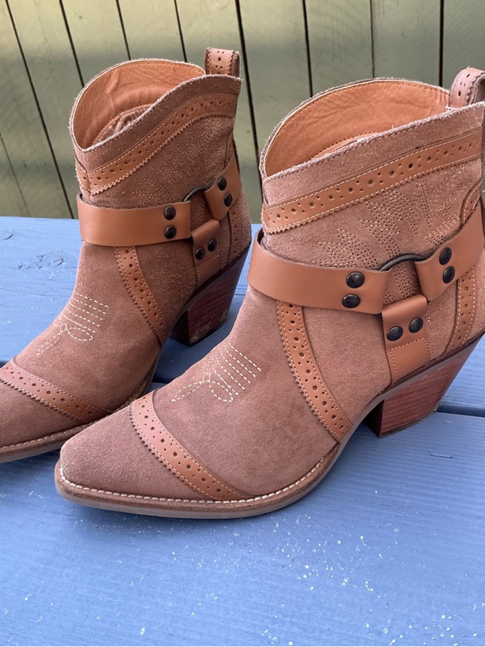 DingoTan Suede Western Ankle Booties Gummy Bear Bootie Boot Camel Size 8M